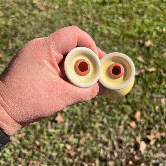 Vintage Fiestaware Yellow (1987-2002) Salt & Pepper Shakers - Picture 3 of 3